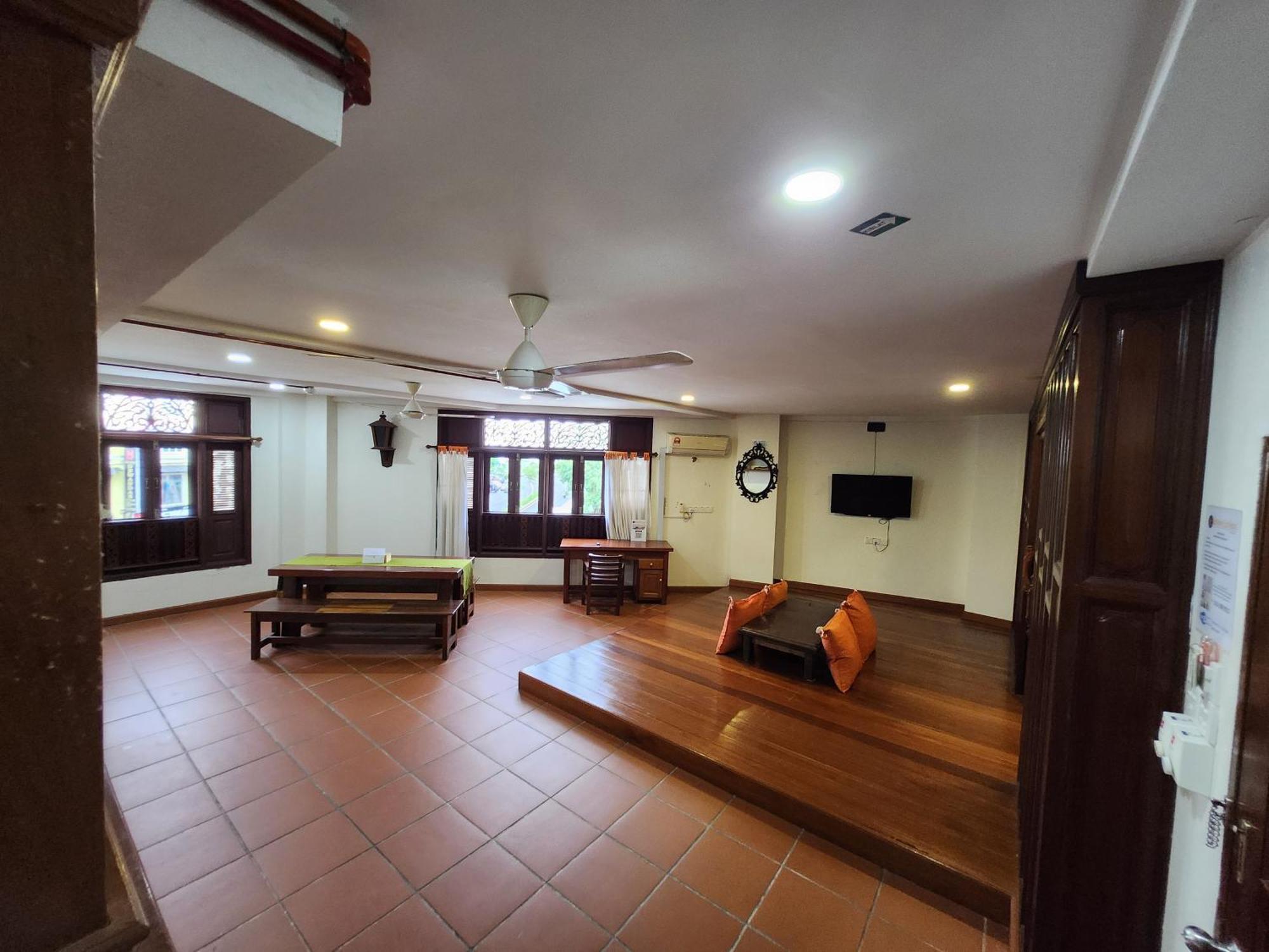 Uptown Eco Hotel Kuala Terengganu Extérieur photo